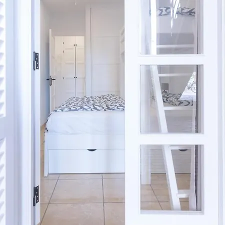 Vera - * Costa Adeje (Tenerife)